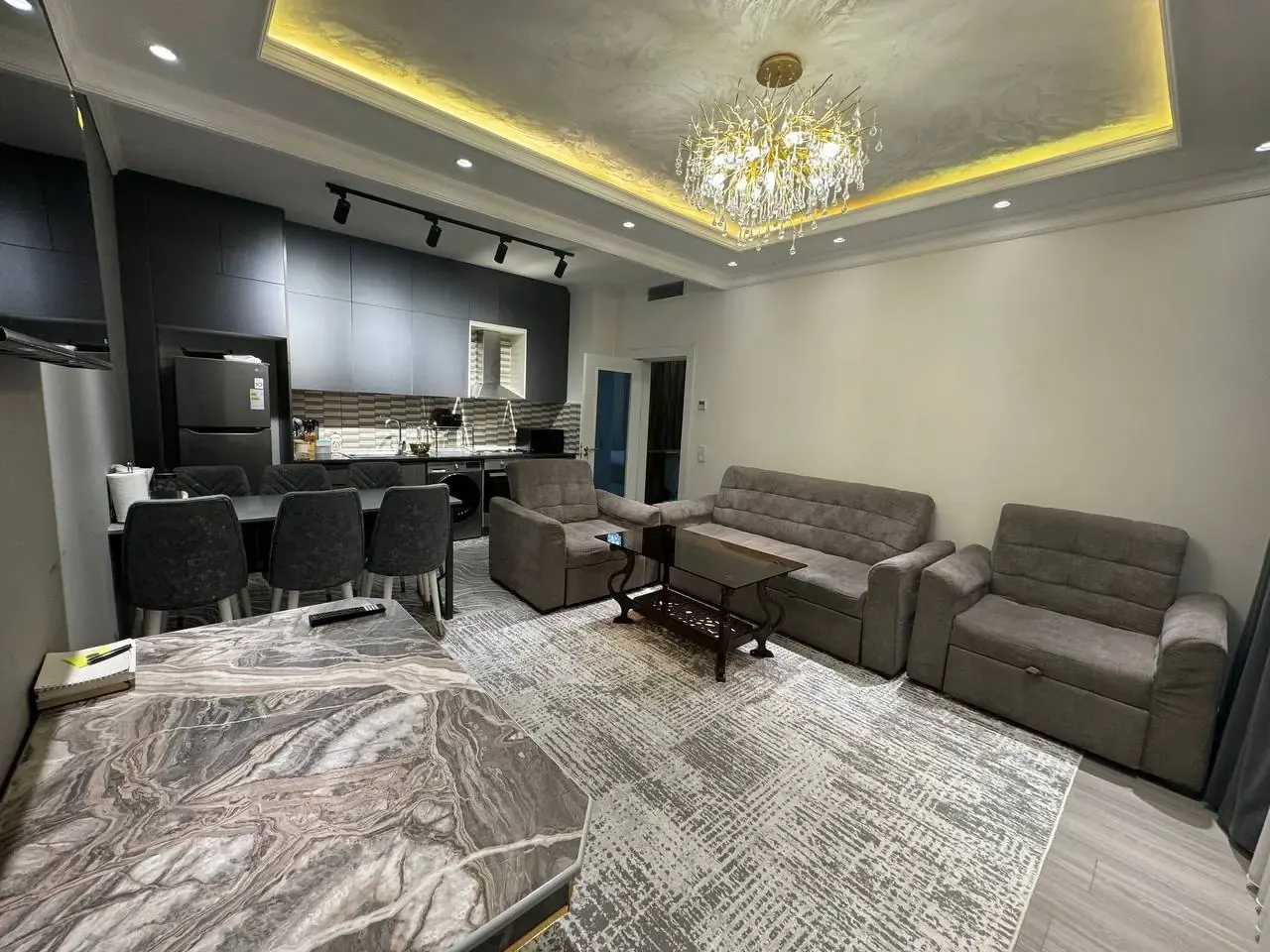Сдаётся 2-комнатная квартира, 65 м², 2/4 этаж — Мирабадский район