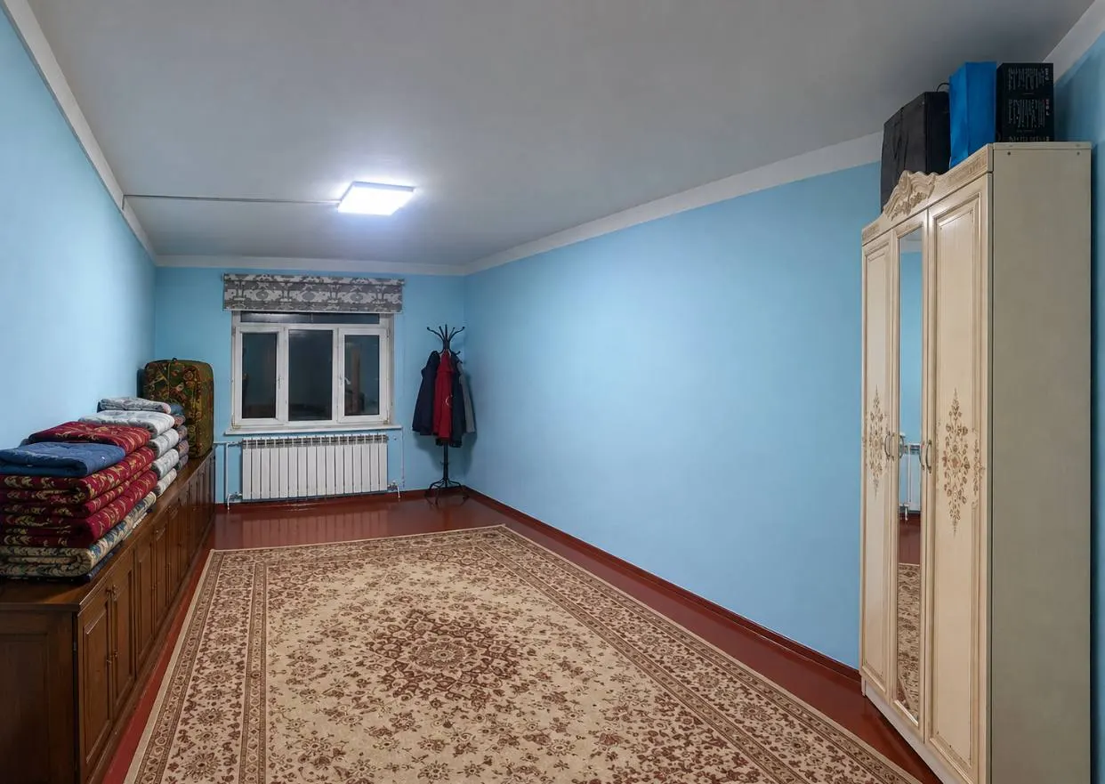 Sotiladi 3 xonali kvartira, 73 m², 4/4 qavat — Yangiyoʻl shahri