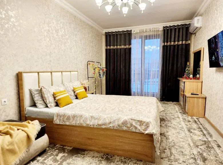 Кунлик ижарага 2 хонали квартира, 85 м², 4/16 қават — Шайхонтоҳур тумани