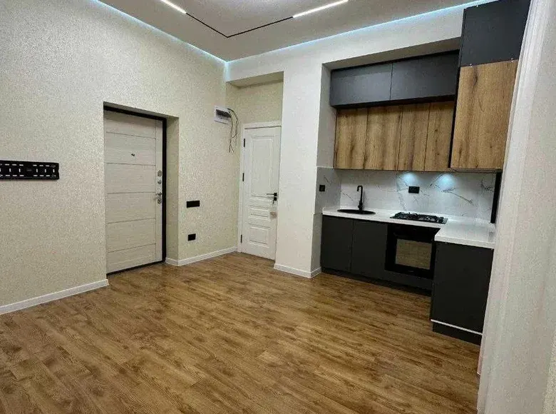 Продаётся 2-комнатная квартира, 45 м², 10/12 этаж — Яккасарайский район