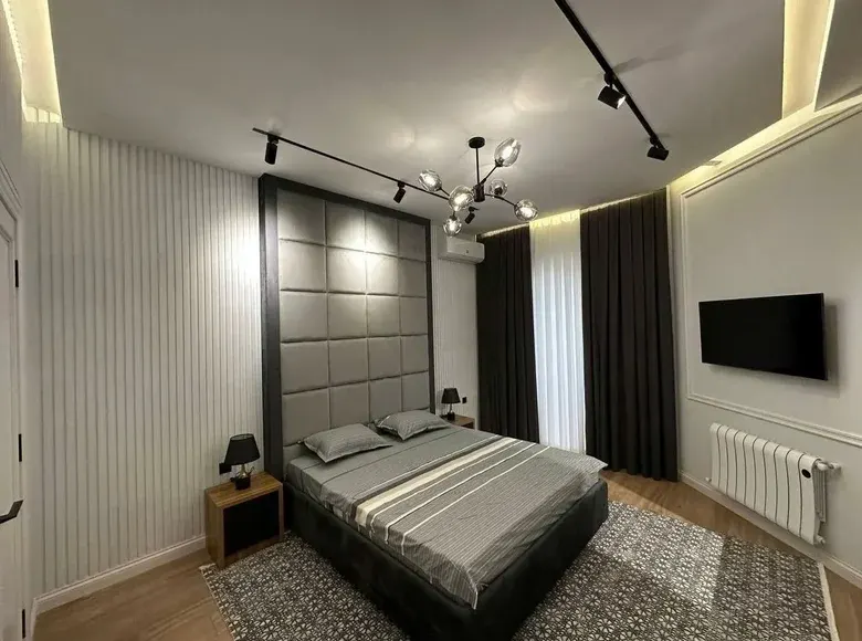 Ijaraga beriladi 3 xonali kvartira, 100 m², 4/10 qavat — Mirzo Ulugʻbek tumani