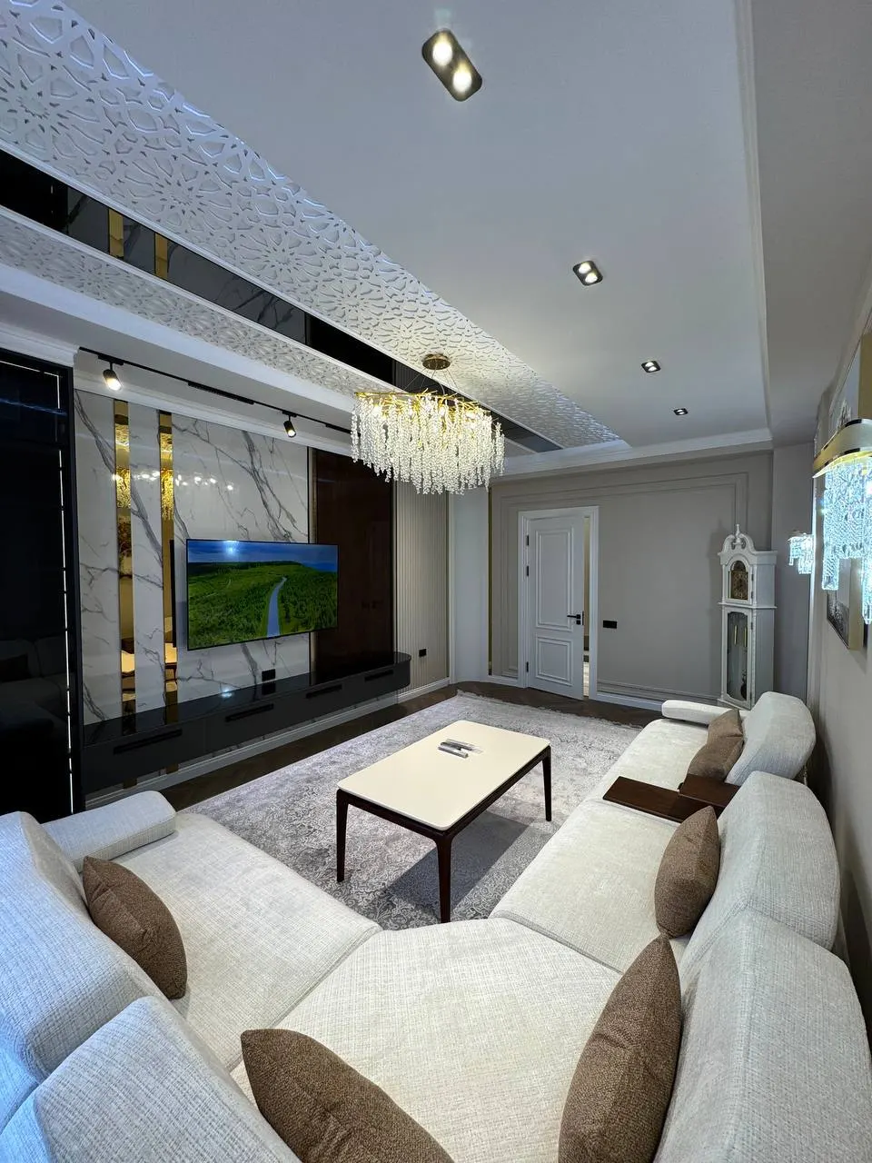 Сдаётся 3-комнатная квартира, 135 м², 4/11 этаж — Мирзо-Улугбекский район