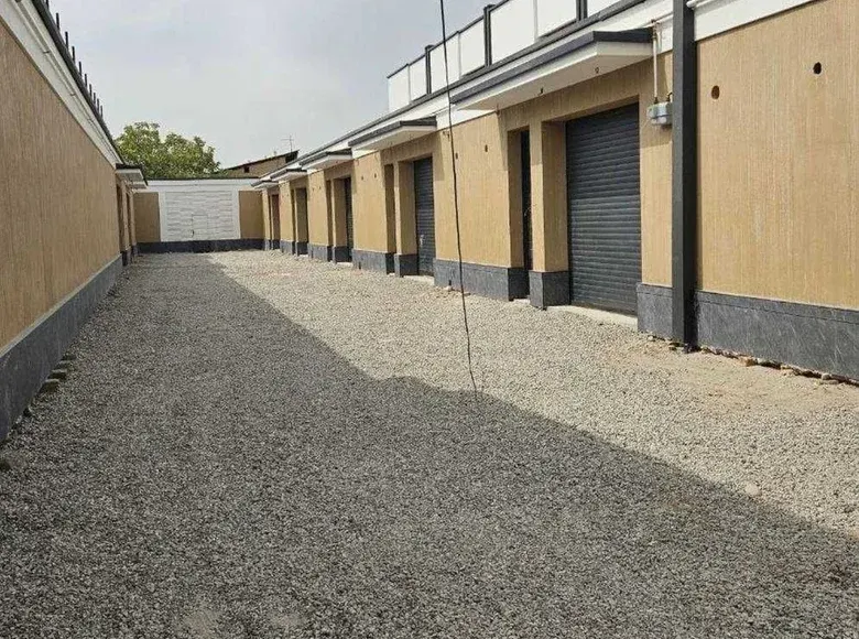 Продаётся 8-комнатный дом, 2 сот., 250 м² — Юнусабадский район