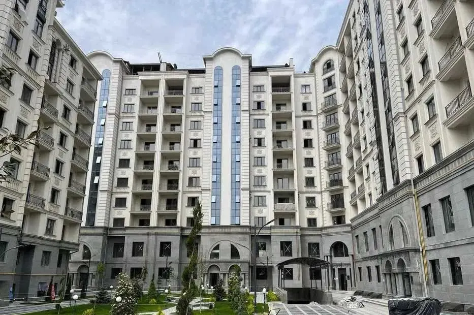 Продаётся 4-комнатная квартира, 155 м², 11/11 этаж — Юнусабадский район