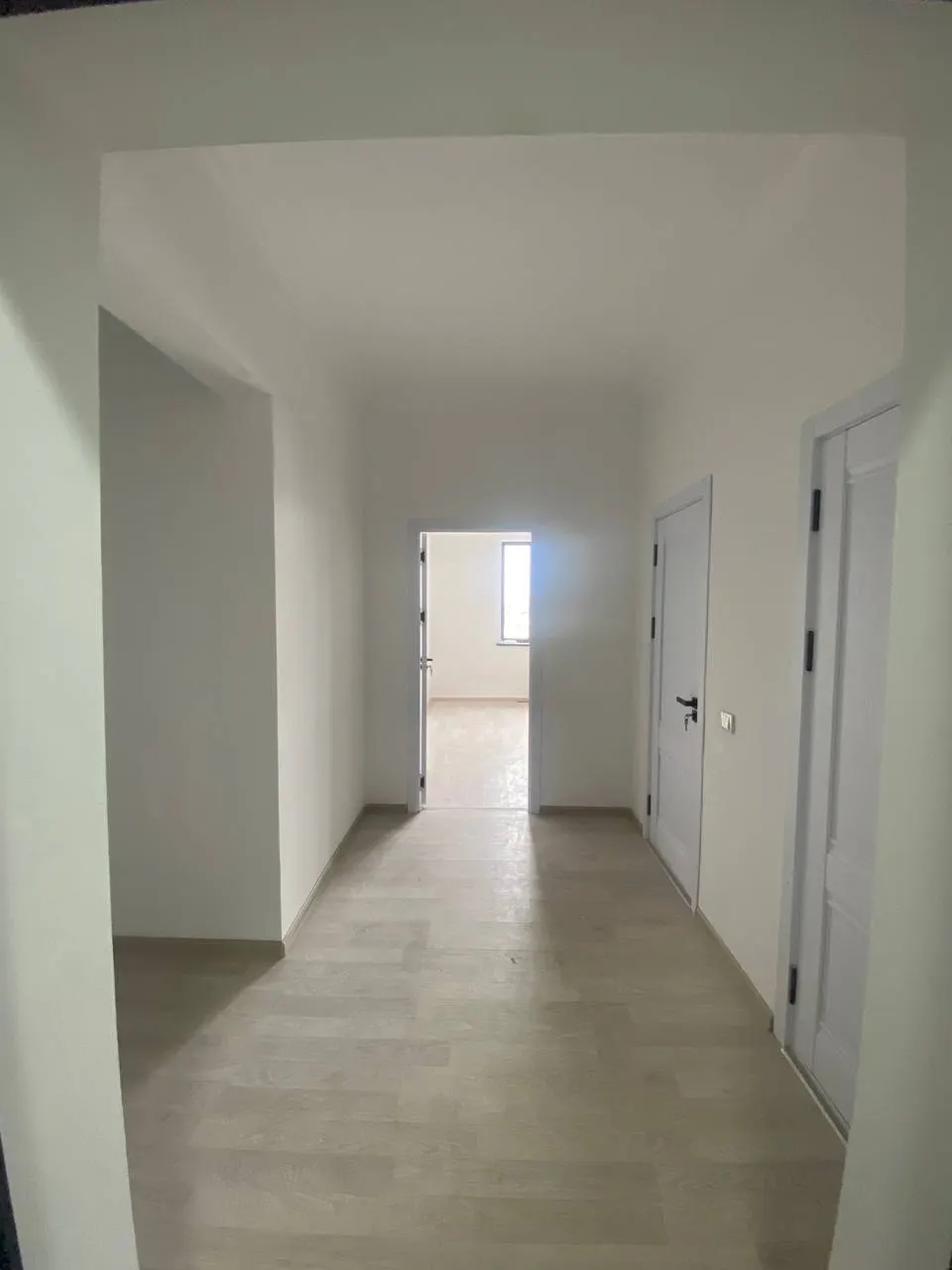 Сотилади 1 хонали квартира, 43 м², 12/16 қават — Зангиота тумани