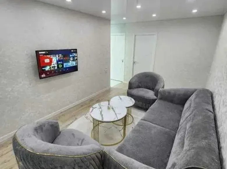 Сдаётся 3-комнатная квартира, 70 м², 2/5 этаж — Яккасарайский район