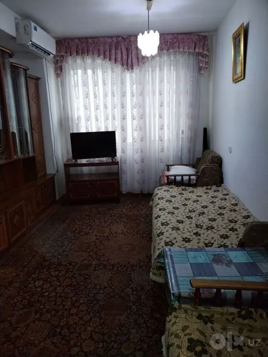 Сдаётся 2-комнатная квартира, 100 м², 3/9 этаж — Ташкентская область