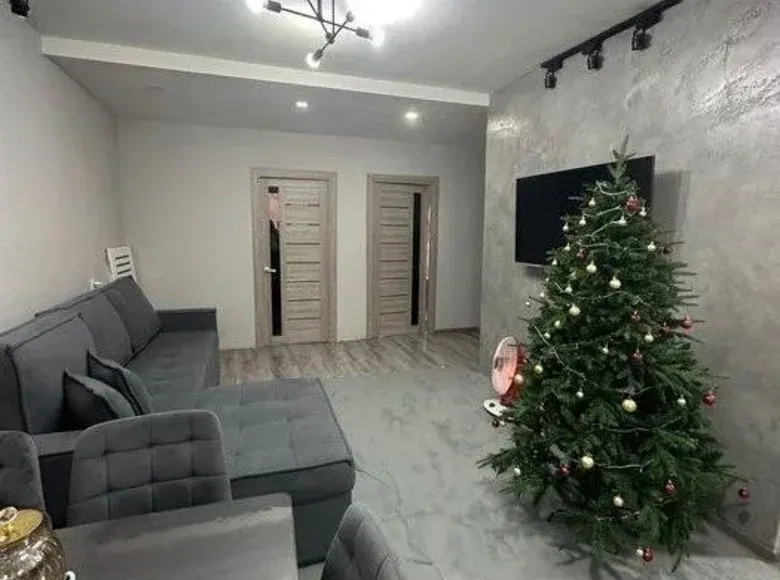 Sotiladi 3 xonali kvartira, 65 m², 3/4 qavat — Mirzo Ulugʻbek tumani