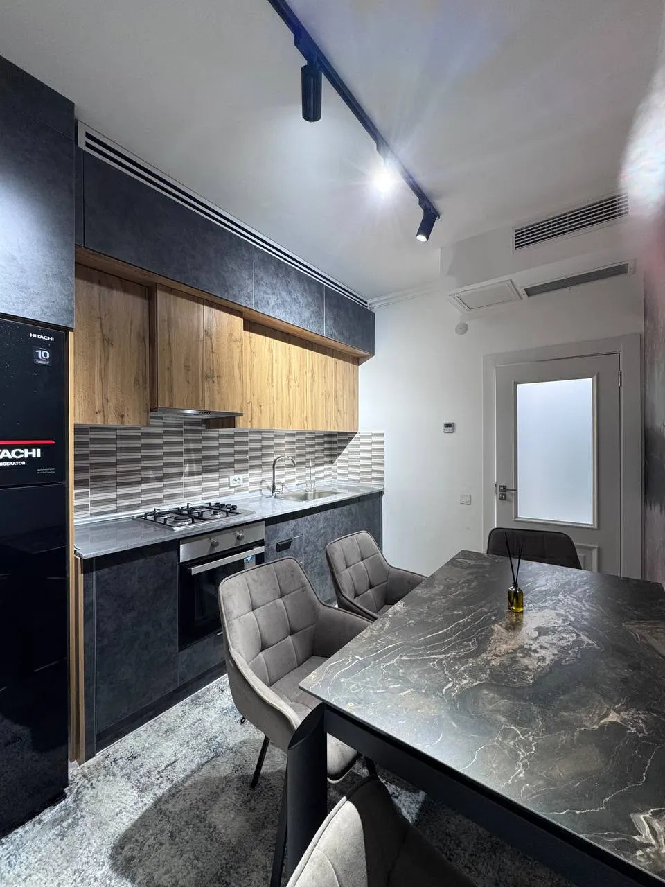 Сотилади 3 хонали квартира, 82 м², 3/9 қават — Яккасарой тумани