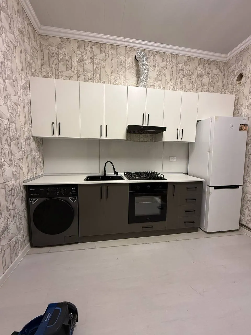 Продаётся 5-комнатный дом, 2,5 сот., 1 этаж — Юкоричирчикский район