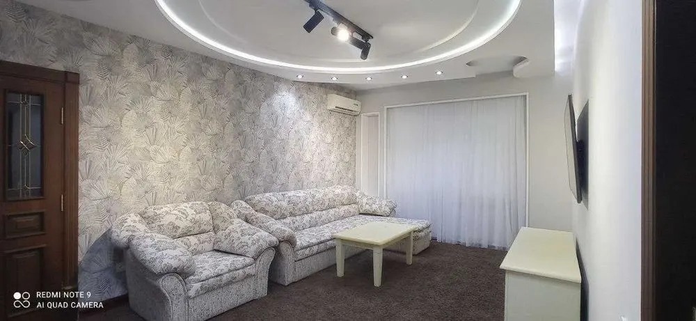 Сдаётся 4-комнатная квартира, 120 м², 3/4 этаж — Яшнабадский район