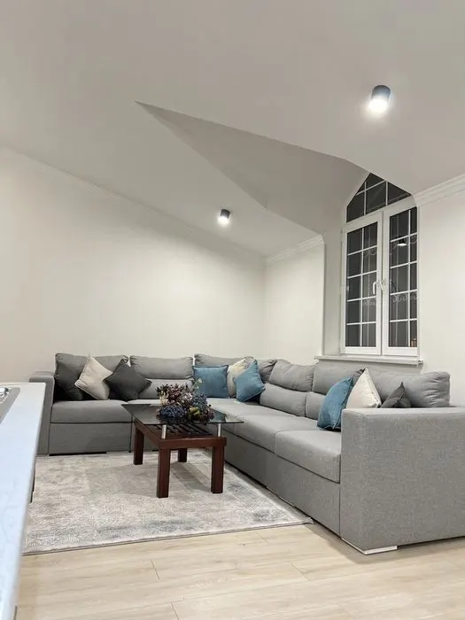 Сдаётся 3-комнатная квартира, 100 м², 9/9 этаж — Мирабадский район