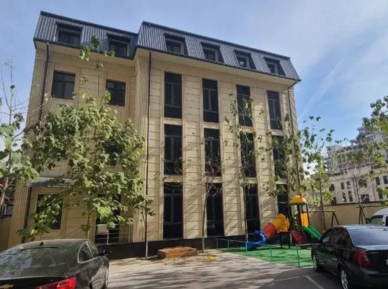 Продаётся коммерческое помещение, 916 м², 2 сот. — Яккасарайский район