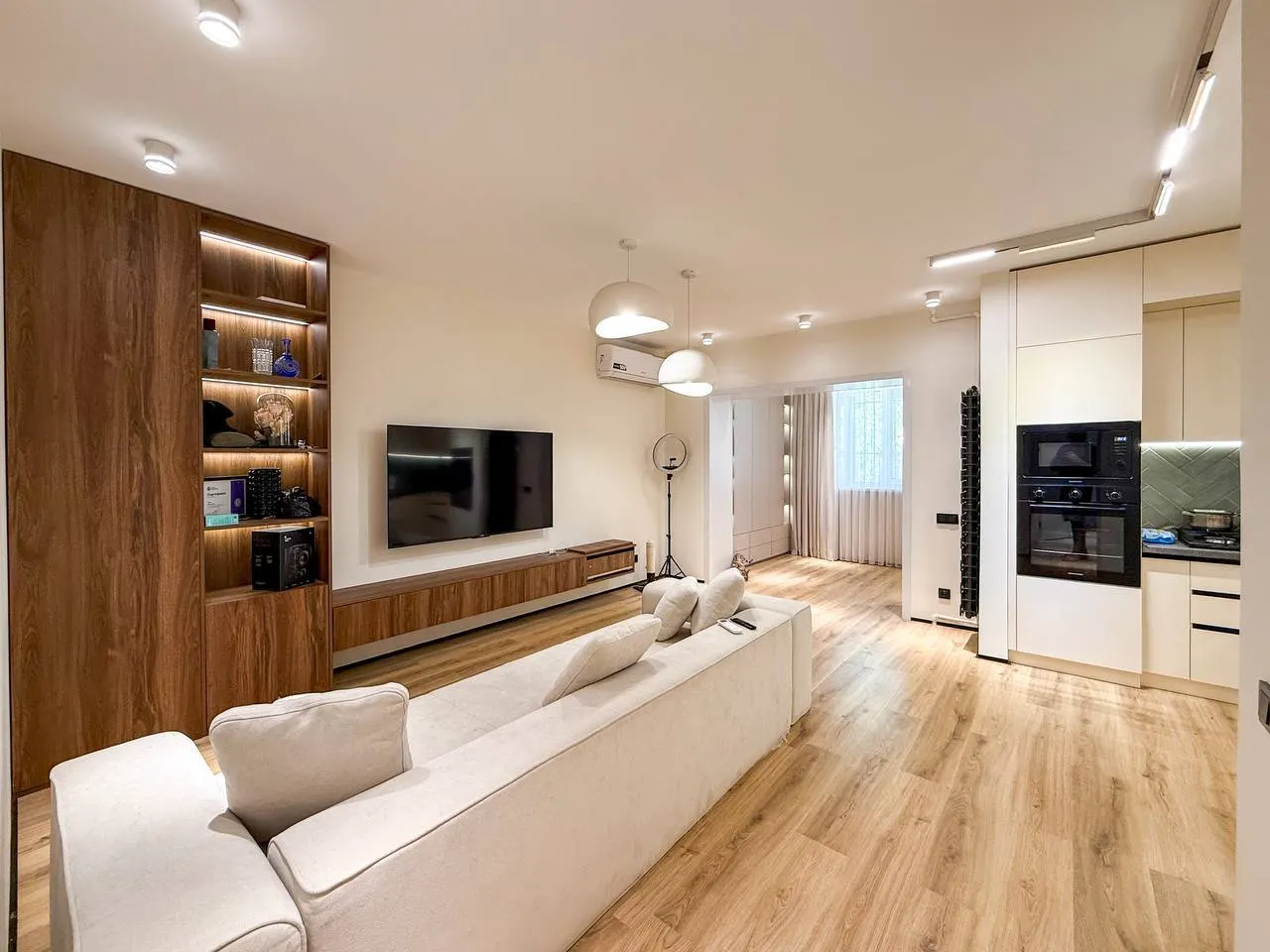 Продаётся 2-комнатная квартира, 65 м², 3/4 этаж — Мирзо-Улугбекский район