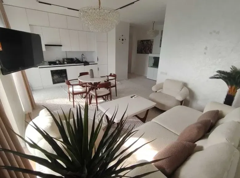 Сотилади 3 хонали квартира, 85 м², 10/10 қават — Миробод тумани