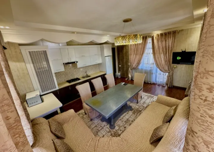 Сдаётся 4-комнатная квартира, 80 м², 4/7 этаж — Юнусабадский район