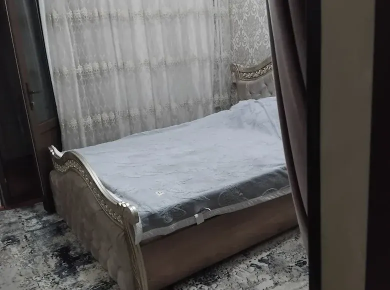 Ijaraga beriladi 2 xonali kvartira, 2/4 qavat — Guliston shahri