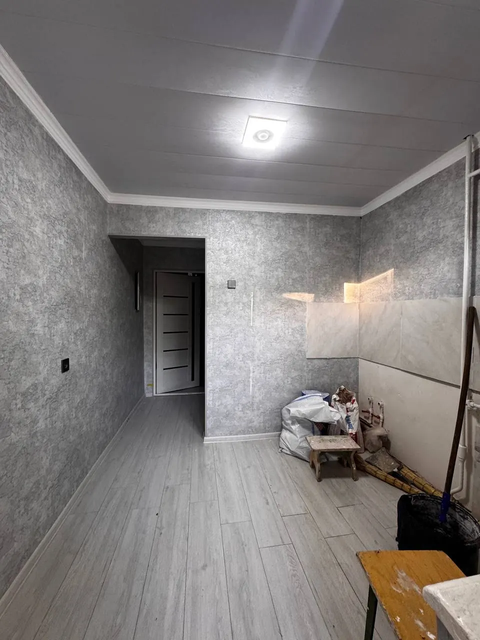 Продаётся 1-комнатная квартира, 28 м², 2/4 этаж — Учтепинский район