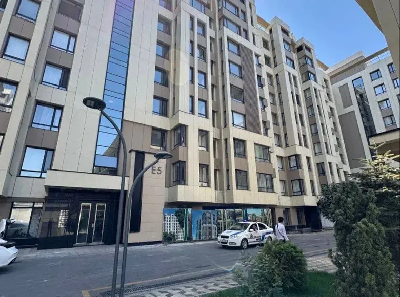 Продаётся 2-комнатная квартира, 43 м², 2/4 этаж — Юнусабадский район