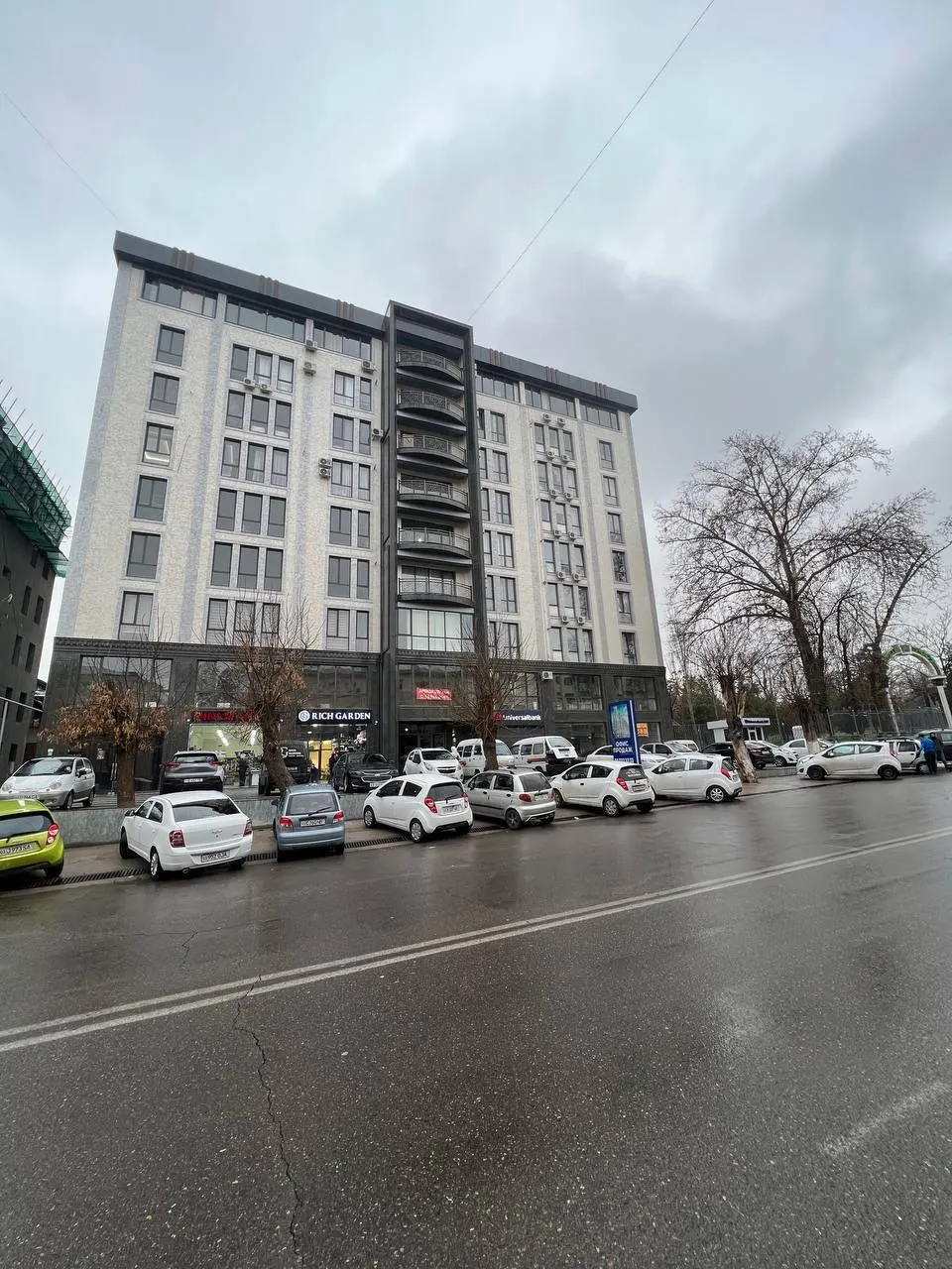 Продаётся 1-комнатная квартира, 45 м², 9/9 этаж — Яккасарайский район