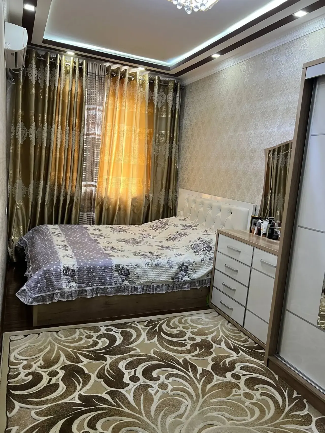 Продаётся 4-комнатная квартира, 78 м², 4/4 этаж — Чиланзарский район