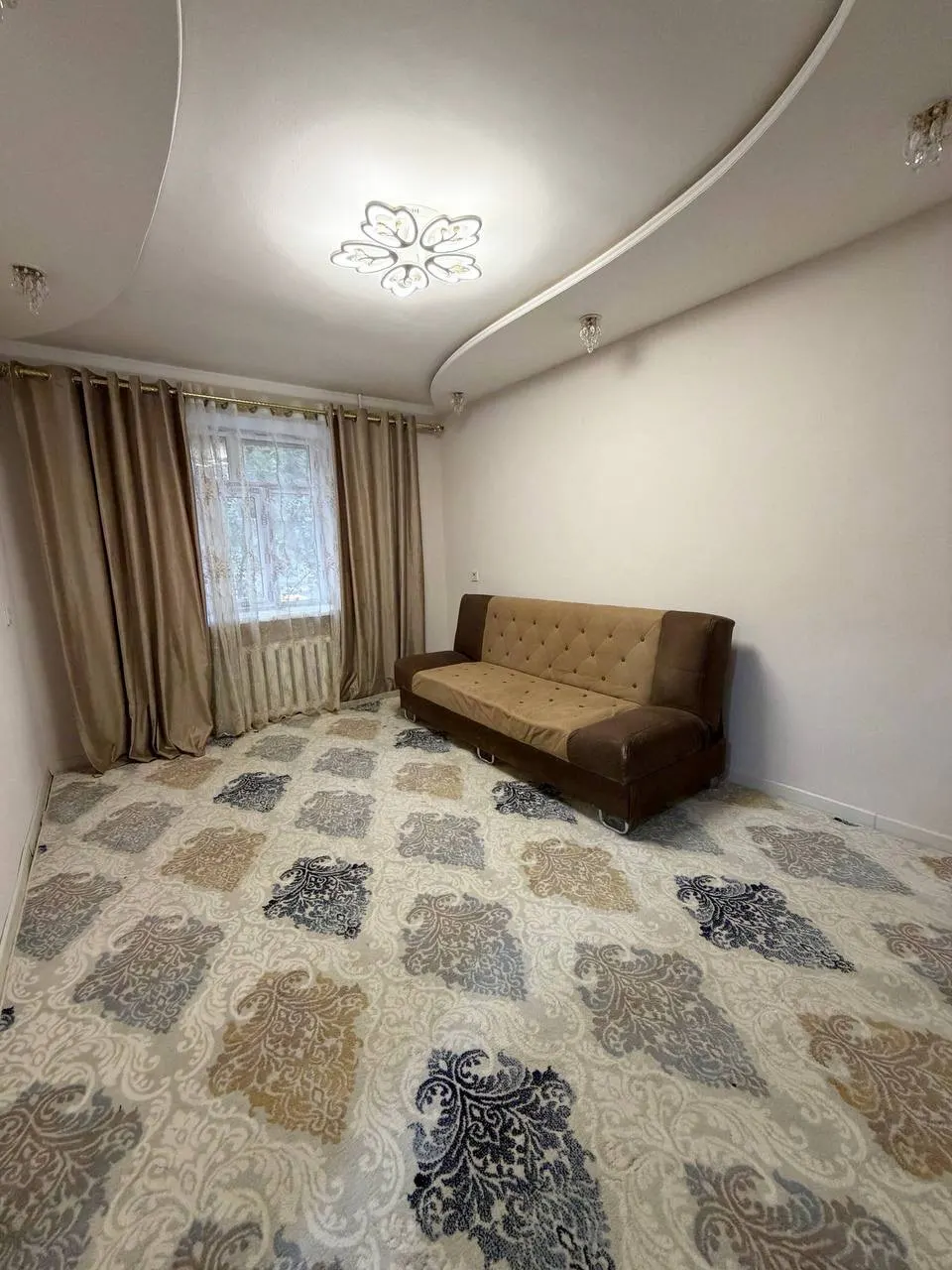 Продаётся 2-комнатная квартира, 48 м², 1/4 этаж — Учтепинский район