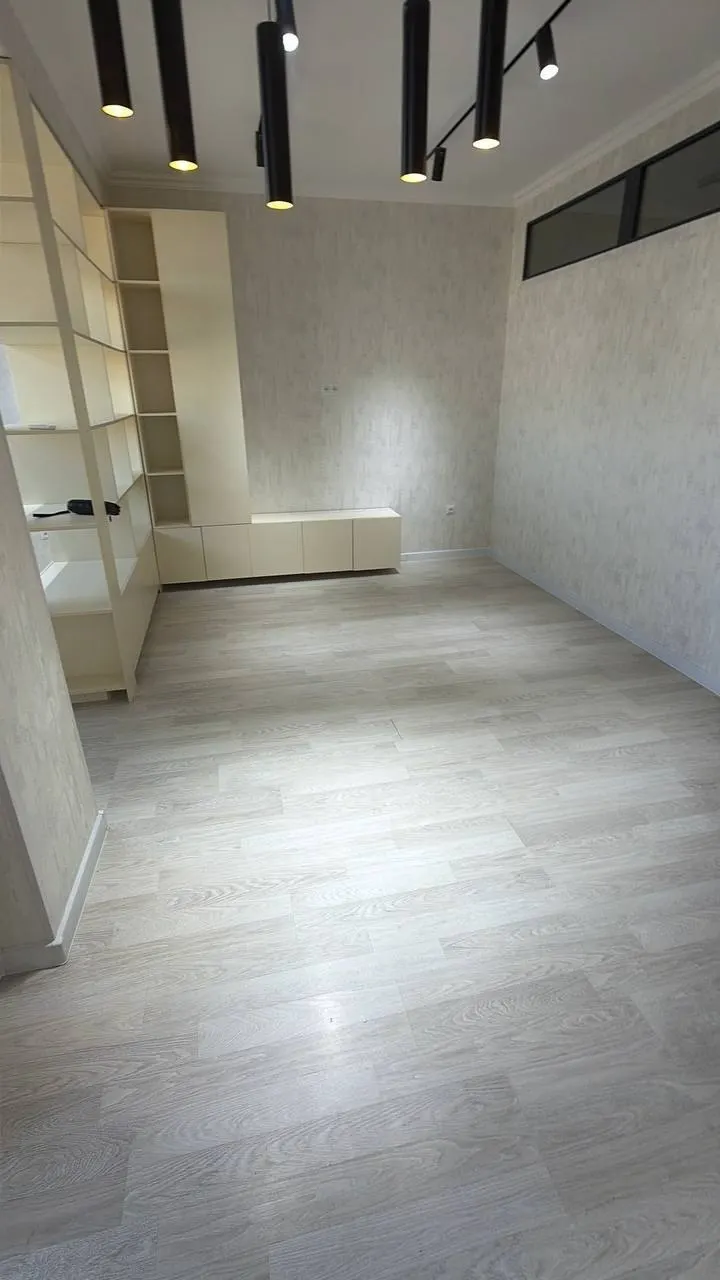 Sotiladi studiya kvartira, 50 m², 5/10 qavat — Sergeli tumani