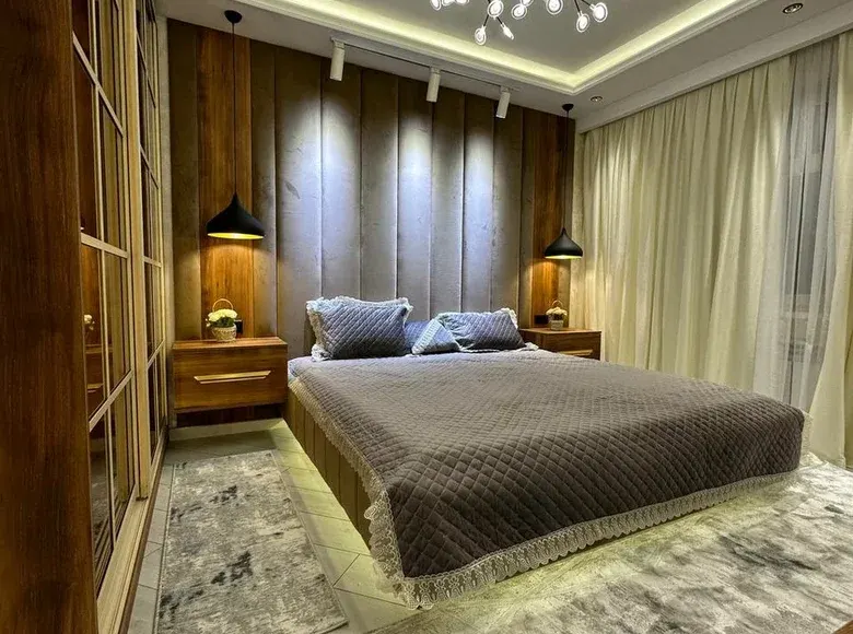 Сотилади 3 хонали квартира, 75 м², 1/4 қават — Мирзо Улуғбек тумани