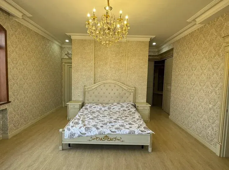 Сотилади 7 хонали ҳовли уй, 7 сотих, 510 м² — Юнусобод тумани