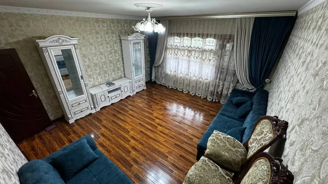 Sotiladi 3 xonali kvartira, 72 m², 8/9 qavat — Shayxontohur tumani