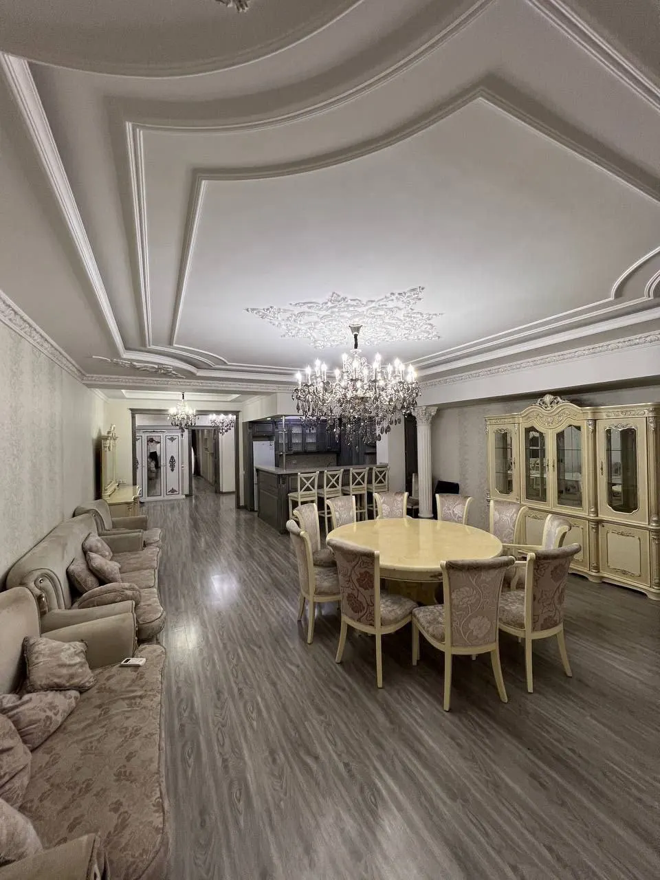 Ijaraga beriladi 5 xonali kvartira, 250 m², 5/7 qavat — Yunusobod tumani