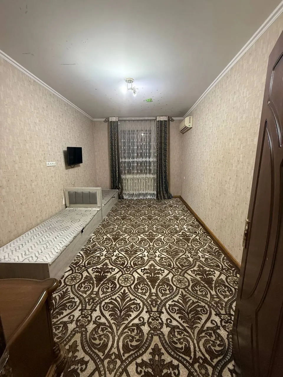 Сдаётся 2-комнатная квартира, 60 м², 1/4 этаж — Чиланзарский район