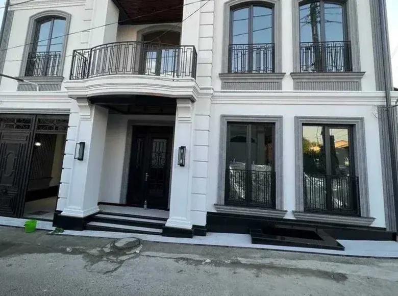 Продаётся 15-комнатный дом, 7.3 сот., 1000 м² — Шайхантахурский район