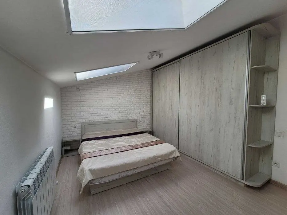 Сдаётся 4-комнатная квартира, 100 м², 8/9 этаж — Яккасарайский район