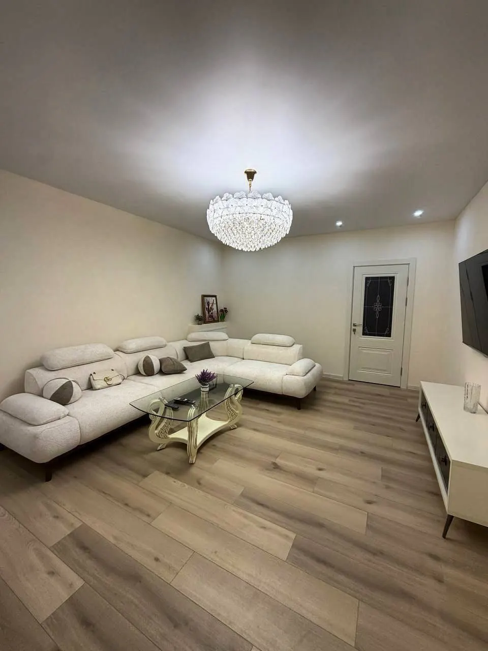 Сдаётся 3-комнатная квартира, 100 м², 4/5 этаж — Мирабадский район