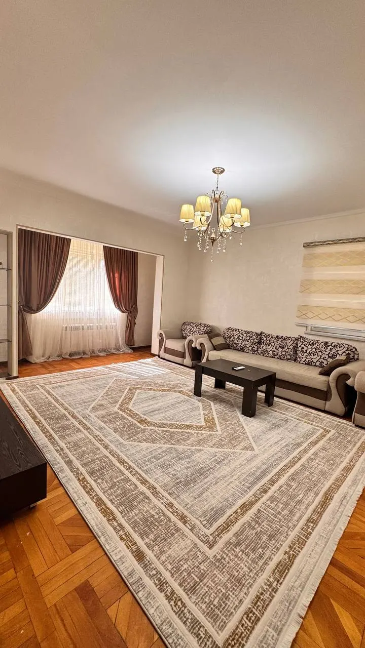 Сдаётся 2-комнатная квартира, 60 м², 4/4 этаж — Мирабадский район