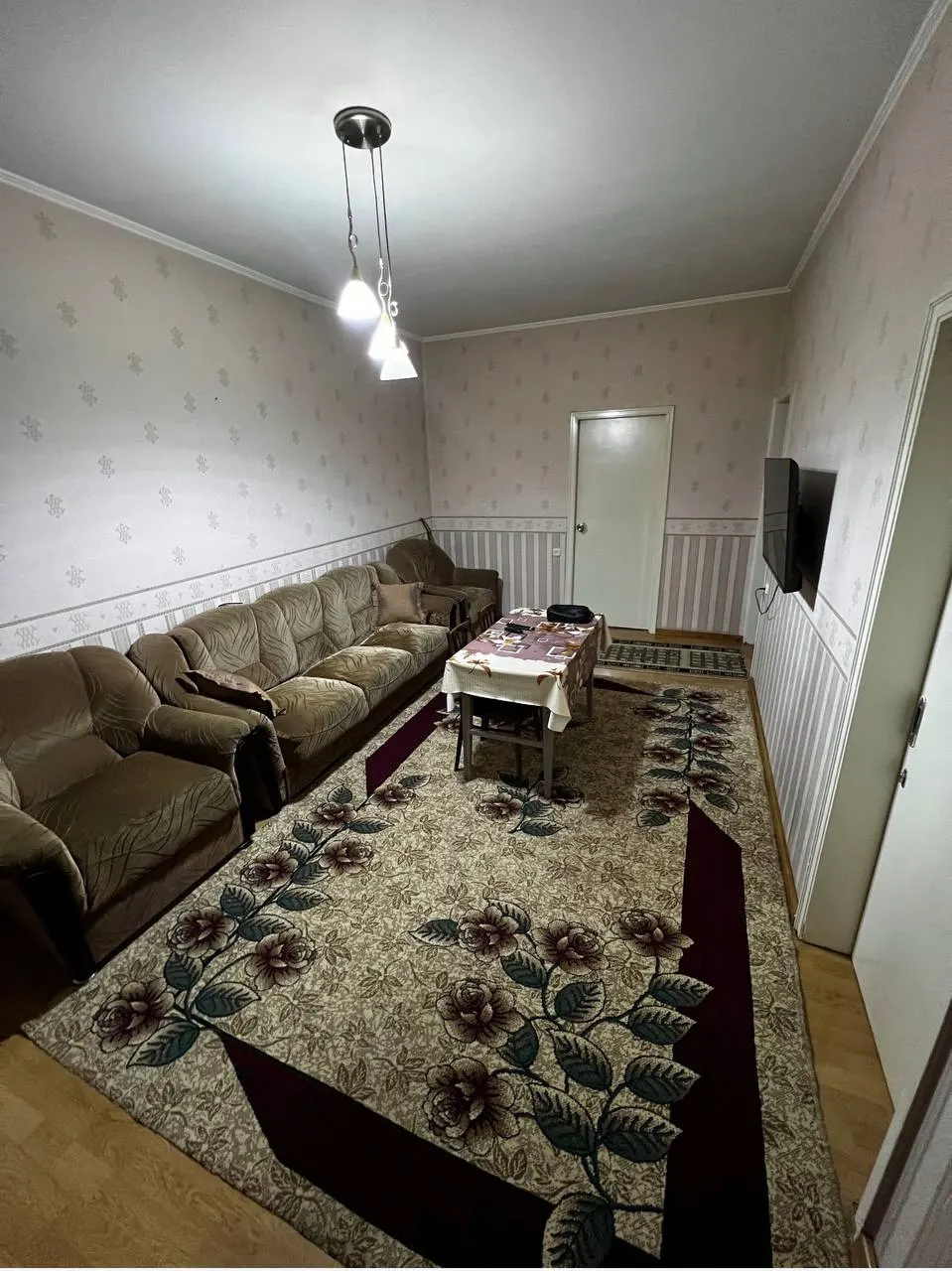Сдаётся 3-комнатная квартира, 50 м², 4/5 этаж — Чиланзарский район