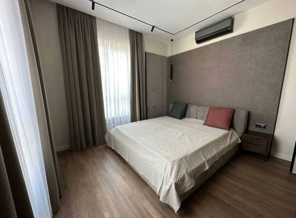 Сдаётся 3-комнатная квартира, 76 м², 8/10 этаж — Юнусабадский район