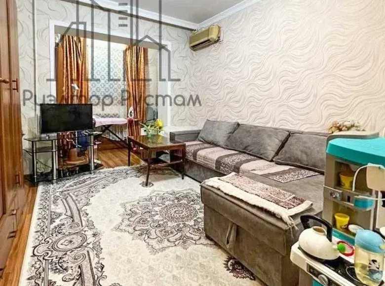 Sotiladi 1 xonali kvartira, 43 m², 2/4 qavat — Mirzo Ulugʻbek tumani