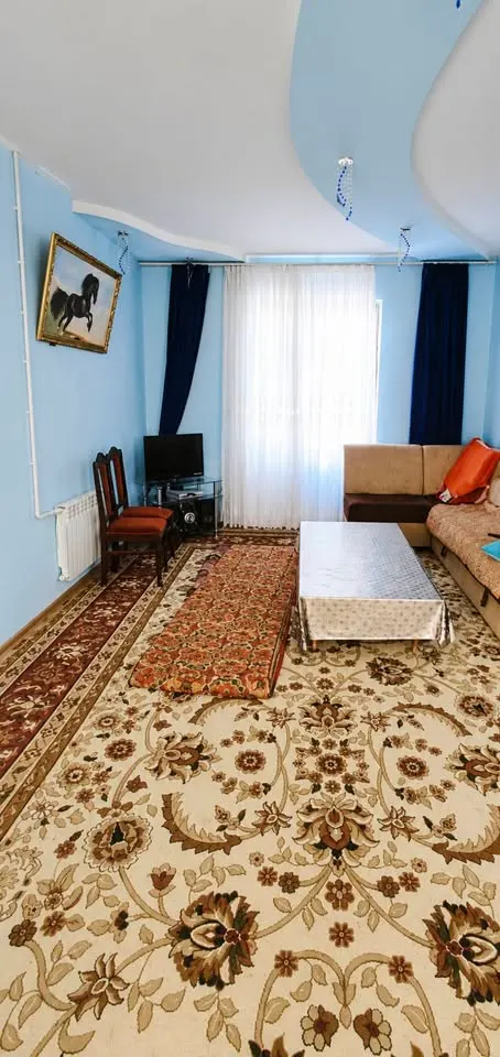 Сотилади 2 хонали дала ҳовли, 5.5 сотих, 60 м² — Бўстонлиқ тумани
