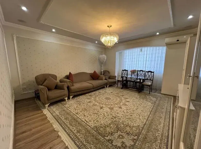 Сотилади 3 хонали квартира, 72 м², 4/9 қават — Мирзо Улуғбек тумани