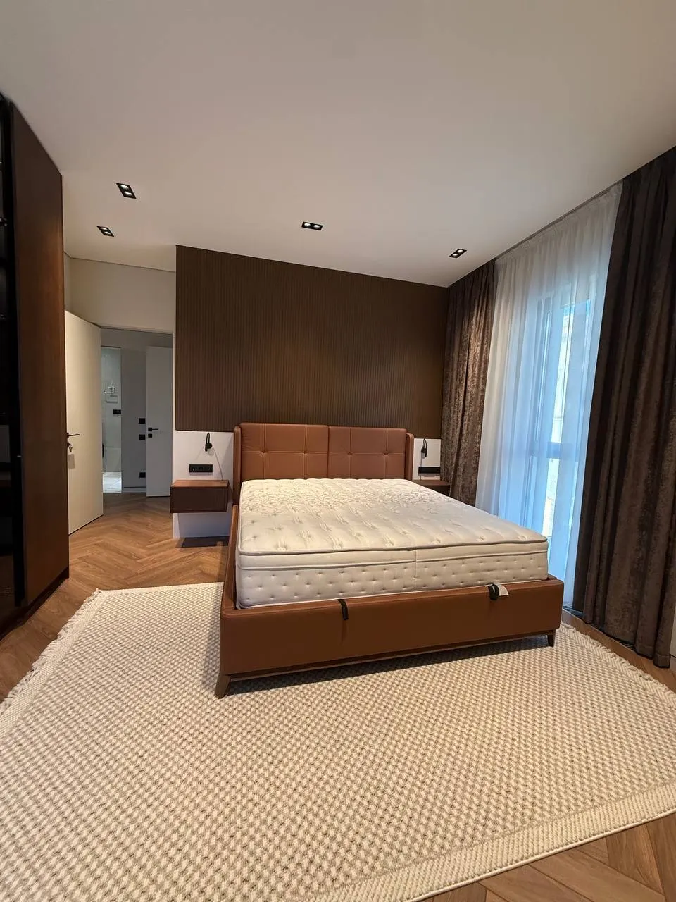 Сдаётся 3-комнатная квартира, 80 м², 4/12 этаж — Мирабадский район
