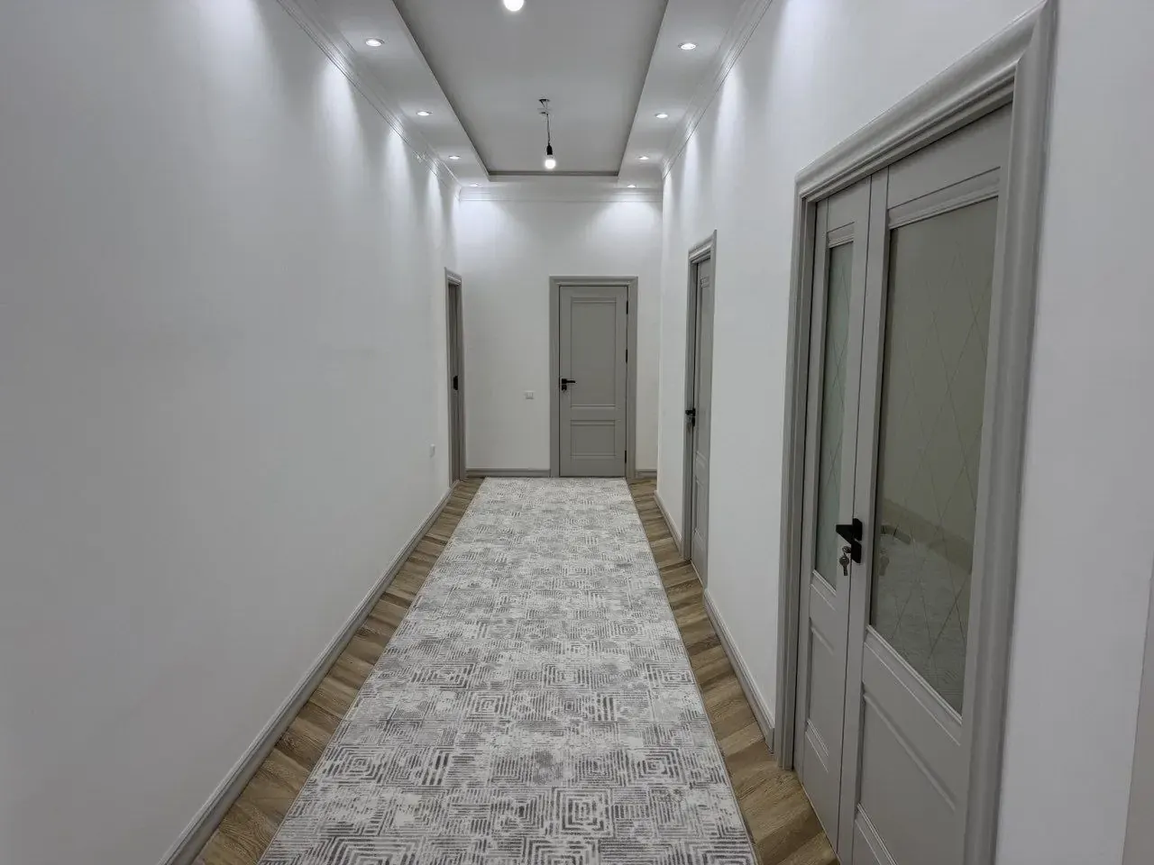 Ижарага берилади 4 хонали квартира, 120 м², 5/5 қават — Мирзо Улуғбек тумани