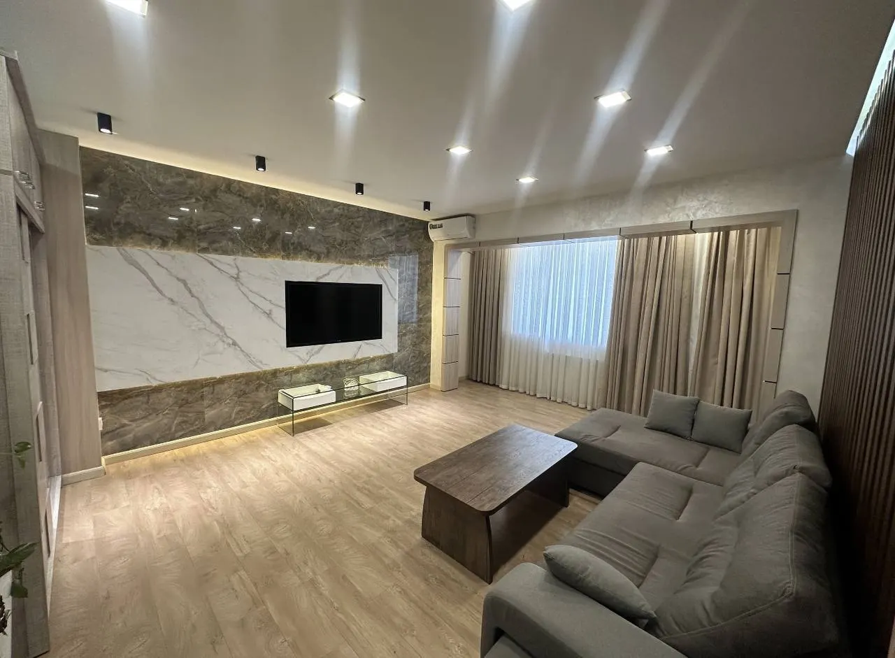 Ижарага берилади 2 хонали квартира, 65 м², 4/9 қават — Мирзо Улуғбек тумани