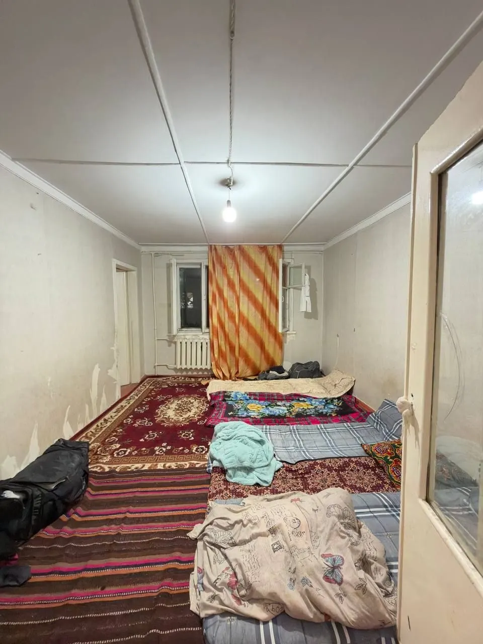 Sotiladi 2 xonali kvartira, 42 m², 2/2 qavat — Yangihayot tumani