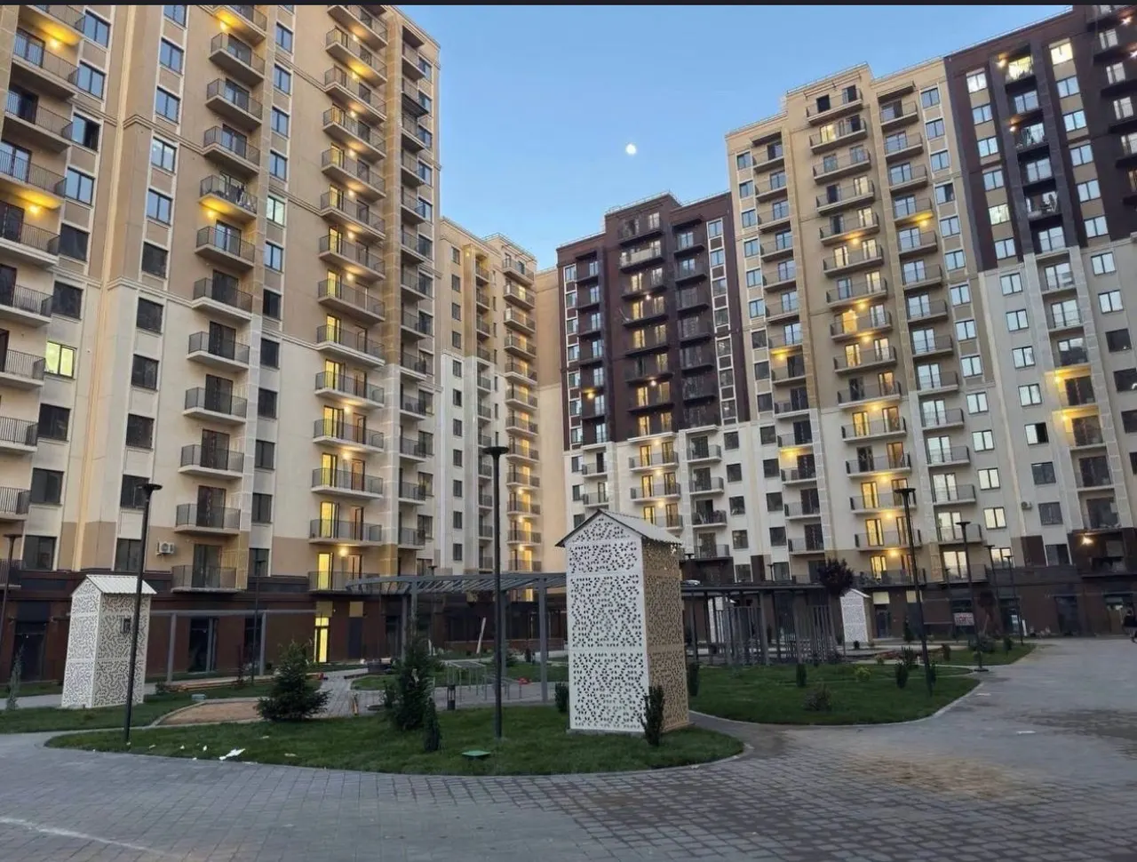 Продаётся 1-комнатная квартира, 29.2 м², 12/15 этаж — Яшнабадский район