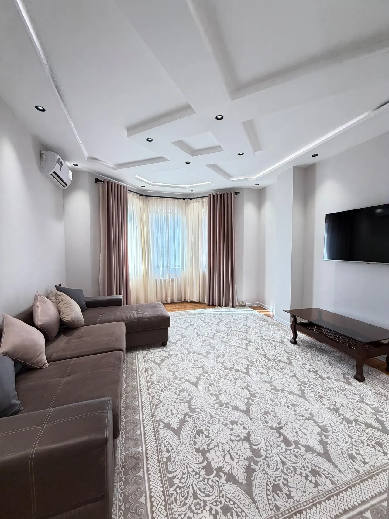 Продаётся 3-комнатная квартира, 80 м², 9/10 этаж — Яккасарайский район