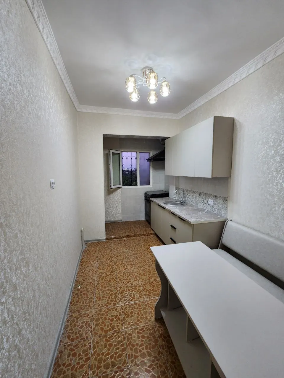 Сотилади 3 хонали квартира, 73 м², 9/9 қават — Мирзо Улуғбек тумани
