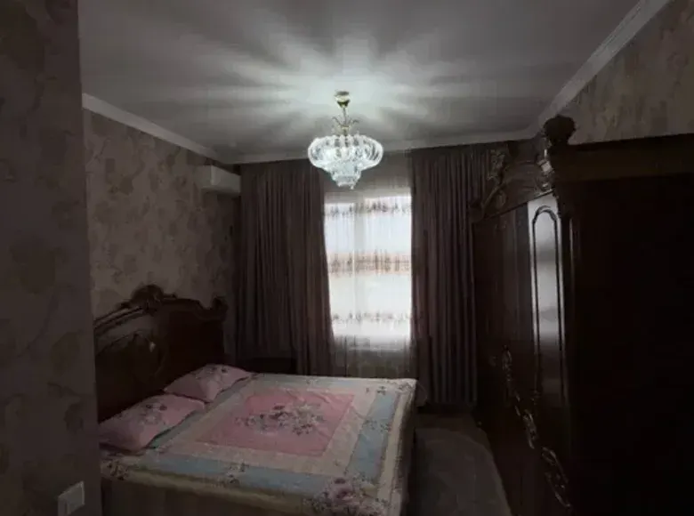 Продаётся 4-комнатная квартира, 100 м², 6/9 этаж — Чиланзарский район