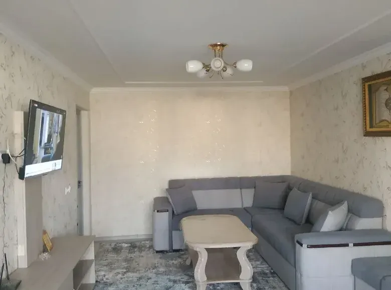 Sotiladi 3 xonali kvartira, 66 m², 4/5 qavat — Yakkasaroy tumani